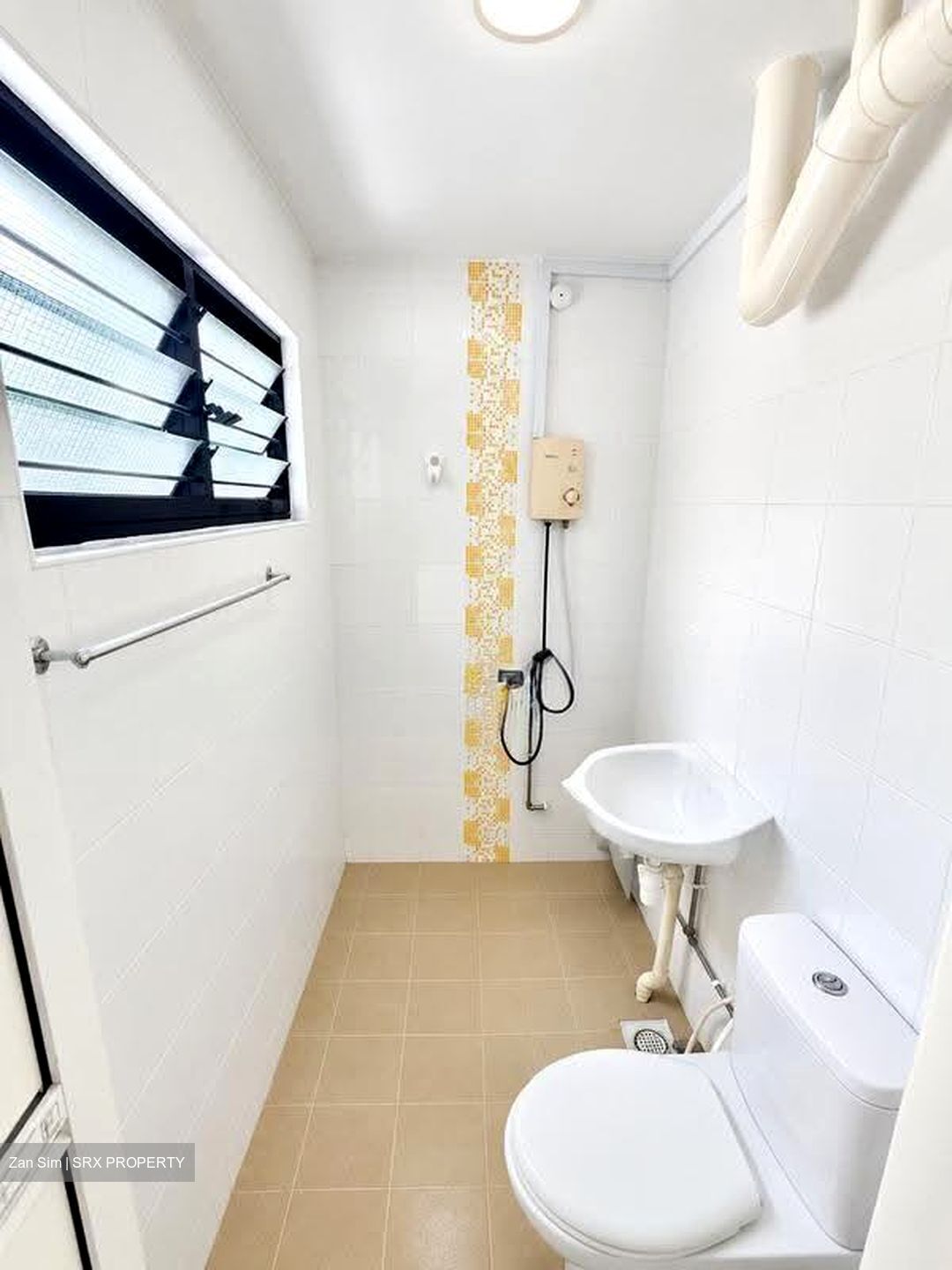 Blk 327 Serangoon Avenue 3 (Serangoon), HDB 4 Rooms #624936461